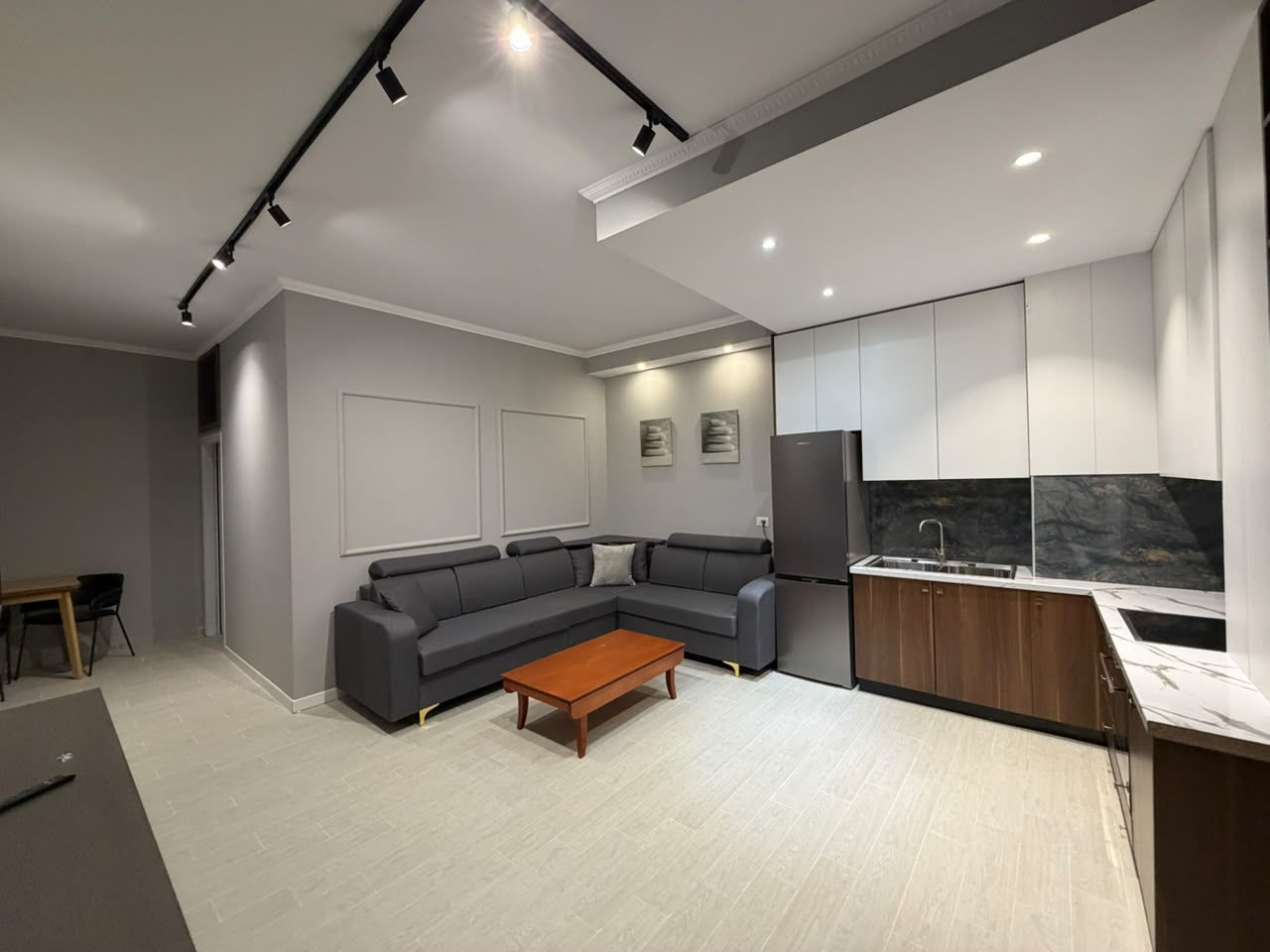 Apartament 2+1 per shitje tek Kopeshti Zoologjik.