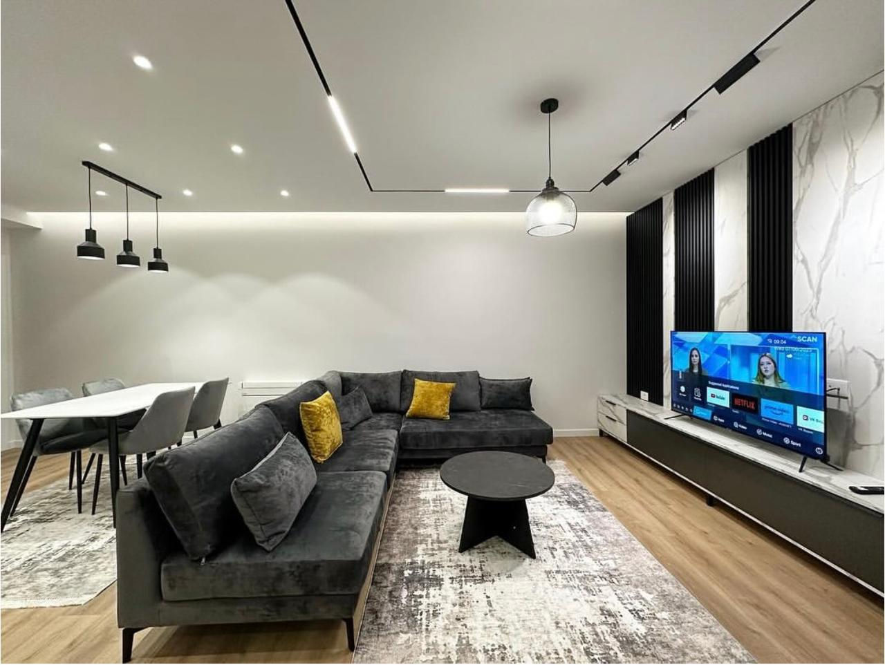 Apartament 2+1 per qira tek Shkolla e Baletit.