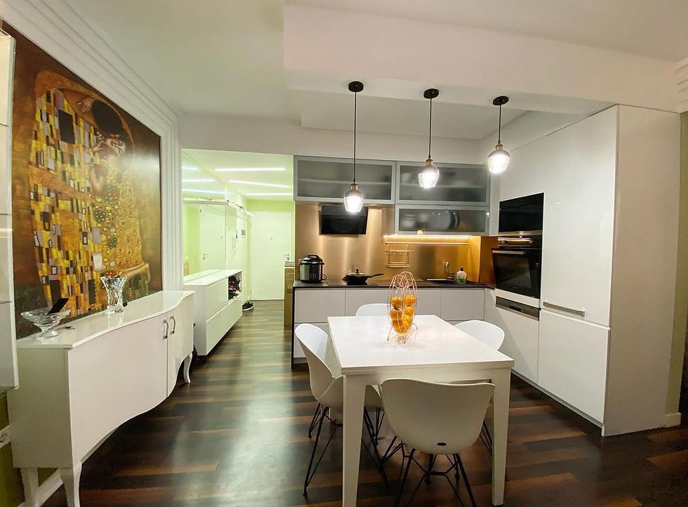 Thumbnail: Apartament 2+1 per qira tek Komuna e Parisit.