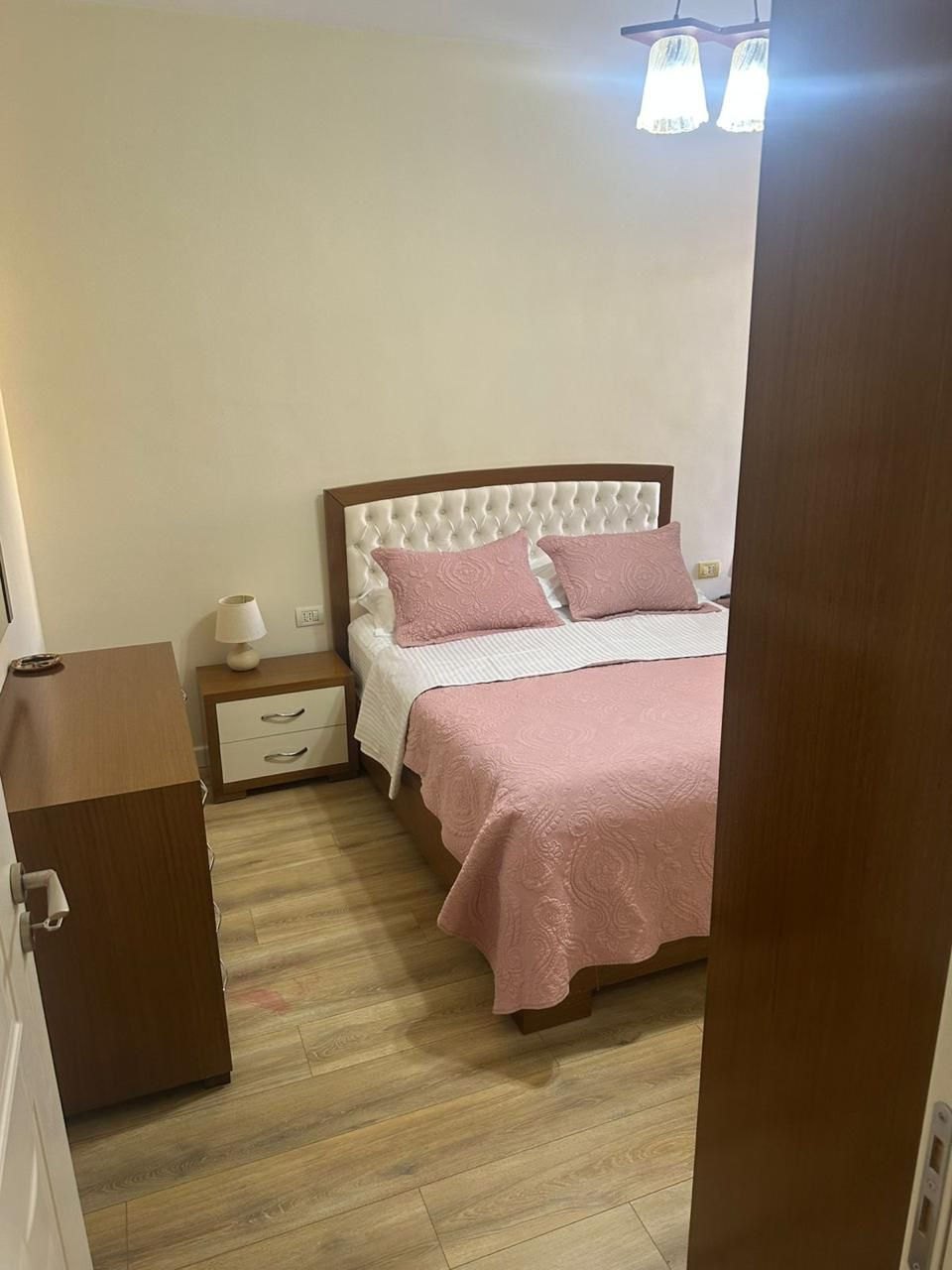 Thumbnail: Apartament 2+1 per qira tek Liqeni Artificial.