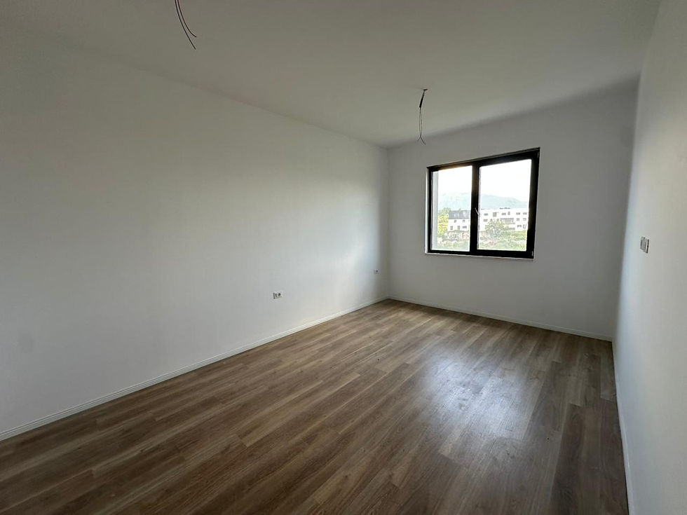 Thumbnail: Apartament 2+1 per shitje tek Liqeni i Thate.