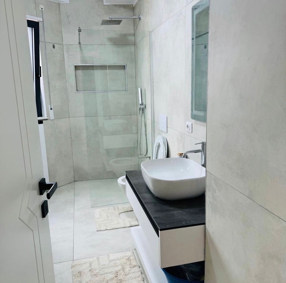 Thumbnail: Apartament 2+1 per qira tek Colosseo tek Rruga e Durresit.