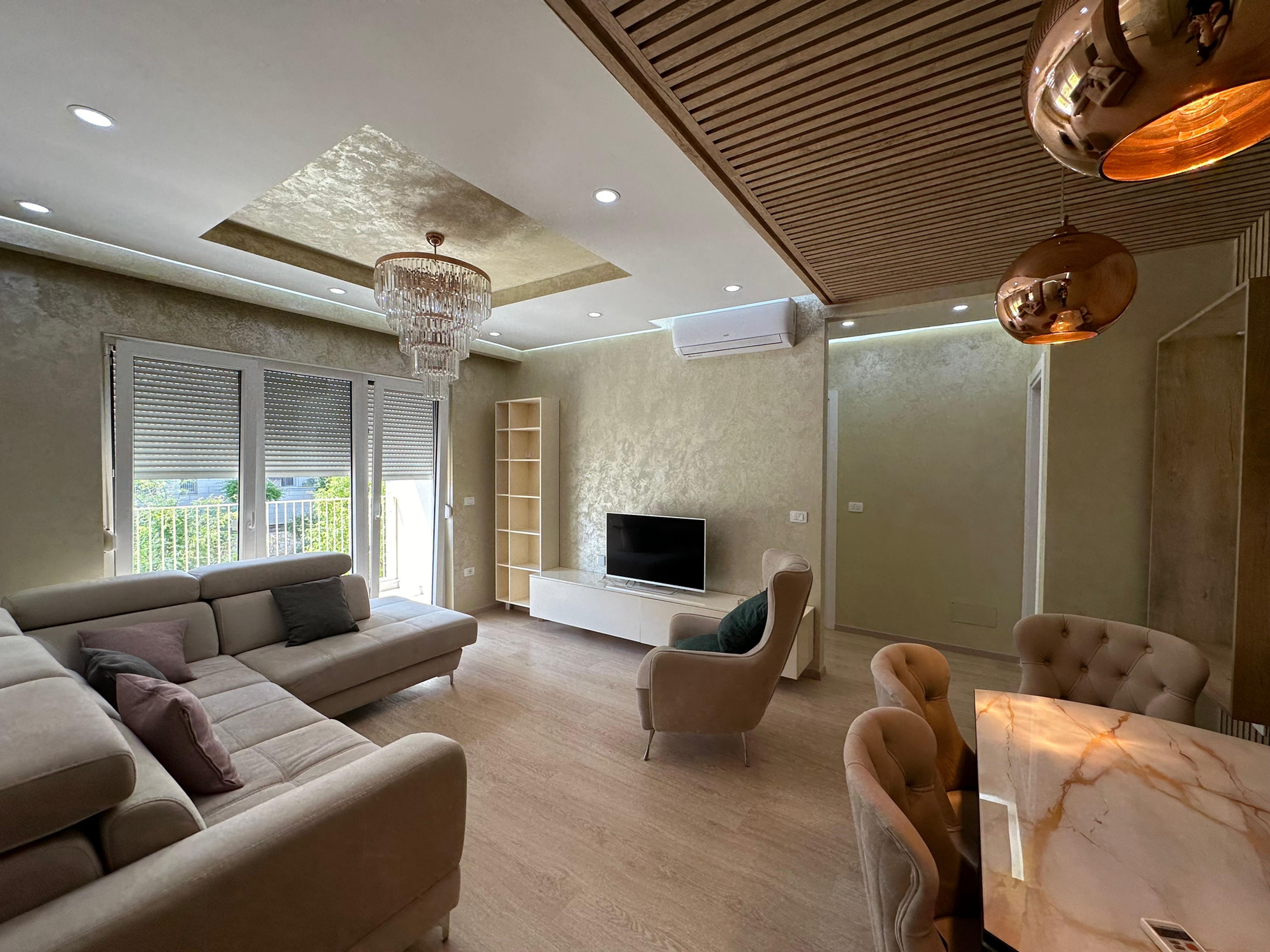 Apartament 2+1 per qira tek Park Life Residence.