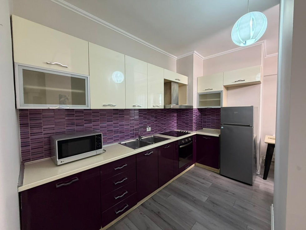 Thumbnail: Apartament 2+1+Parking per qira tek Rruga e Barrikadave.