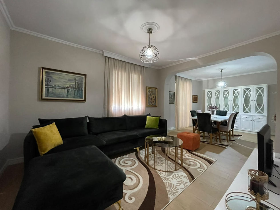 Thumbnail: Apartament 2+1 per qira tek Bulevardi Zogu i Pare.