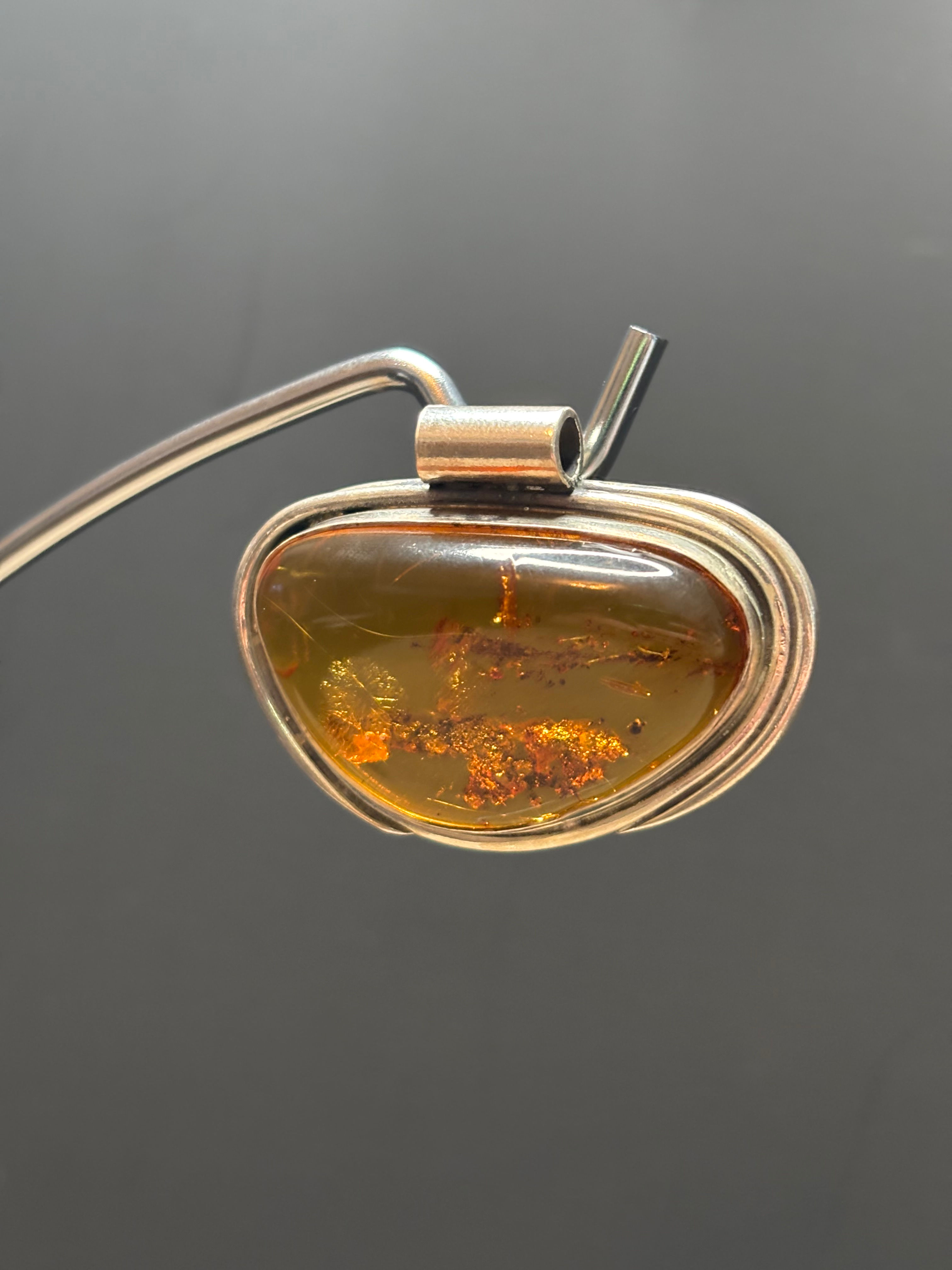 Amber Pendant 