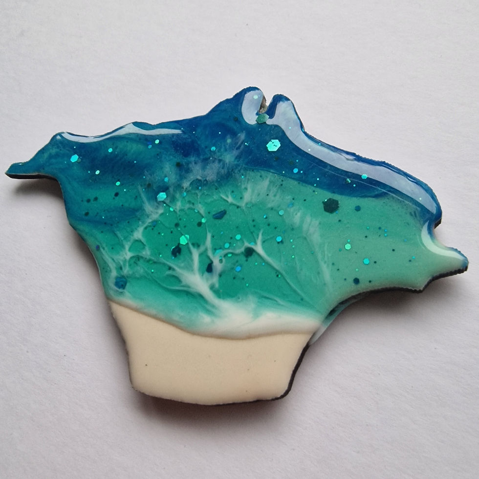 Thumbnail: Isle of Wight Resin Ocean Magnet (10 cm)