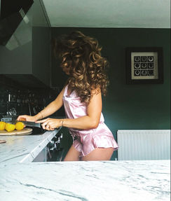 girl, curly hair, anaia jonas, anaia, the branch blog, anaiá, anaiá jonas, branch, branching with, liverpool blogger, uk blogger, Jonas