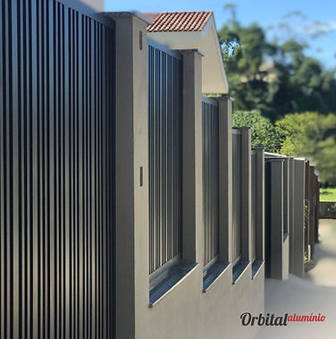 janela com persiana integrada