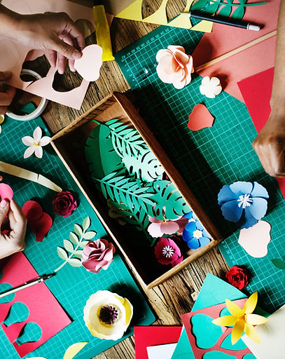 Fleurs en papier à confectionner