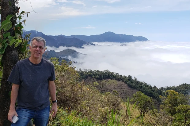Stunning view of the mountains with the clouds on our Guayaquil to Cuenca trip.
