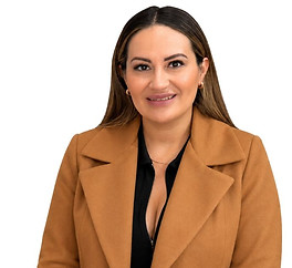 Gaby travel planner Cuenca Bestours.jpg