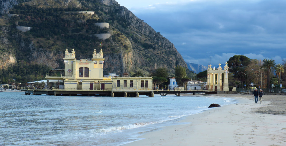 Jungendstil Strandbad Mondello