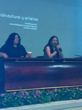 Conferencia y show en la UNEVE
