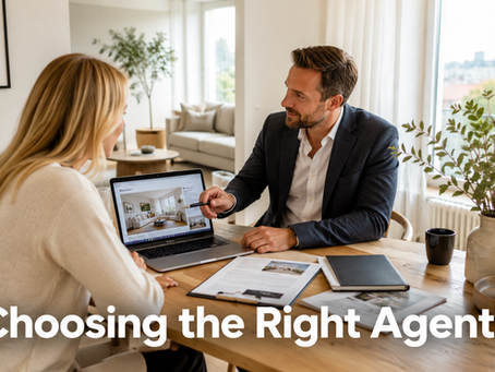 Seller reviewing Estonian property listing strategy with a professional estate agent