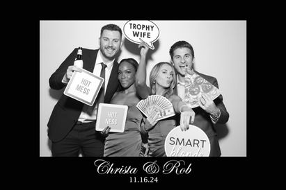 A Guide To Booking A Photo Booth | Wedding Planning Tips