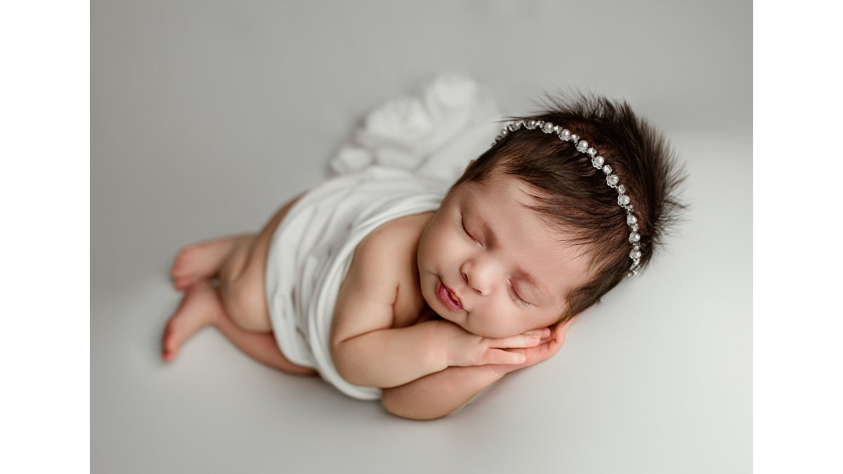 Alternatives to Standard Newborn Photography Studios