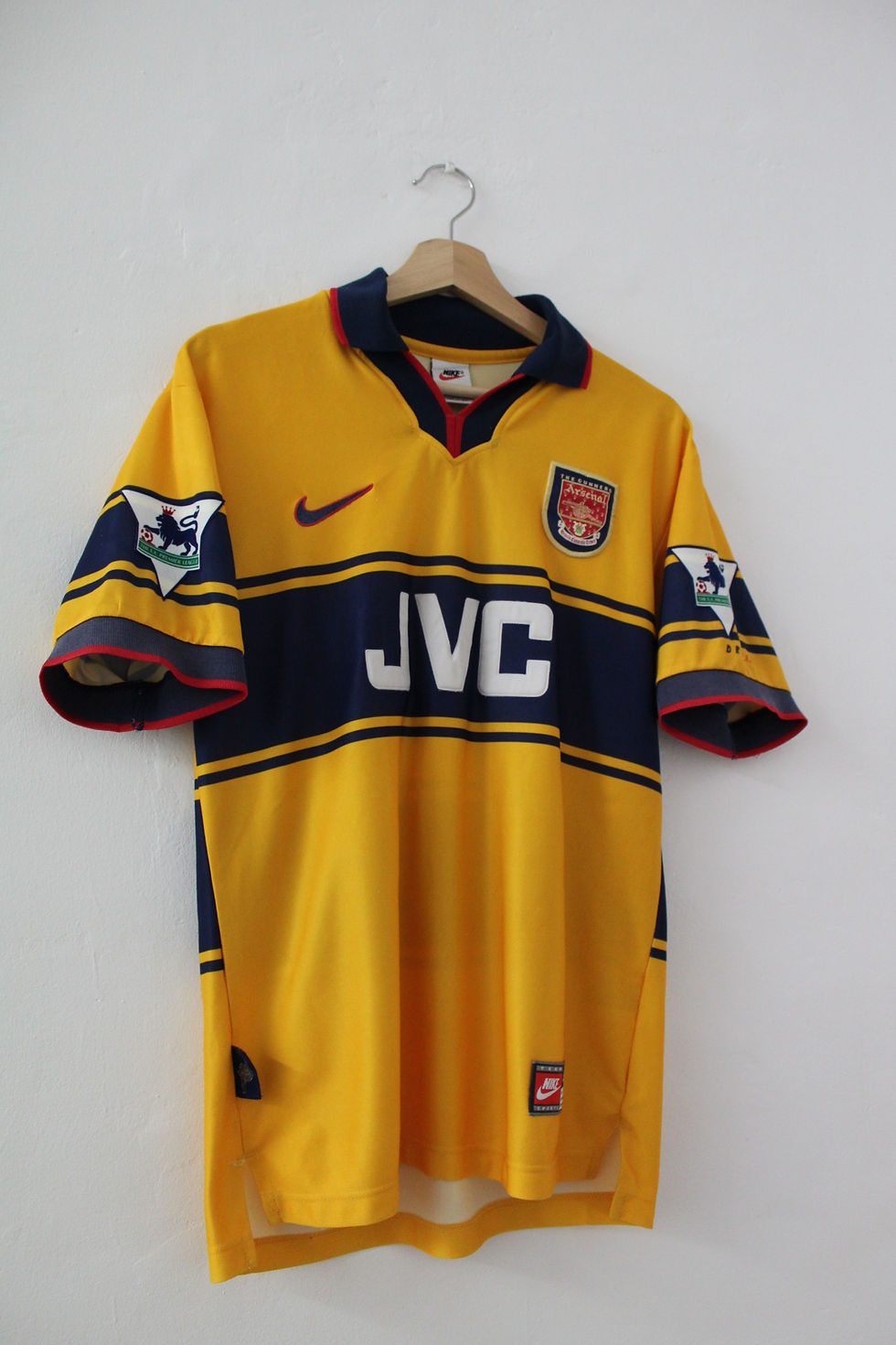 Thumbnail: 1997-98 Ian Wright Away Shirt (S) *Really Good*