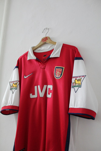 1998-99 Dennis Bergkamp Home Shirt | rockynico