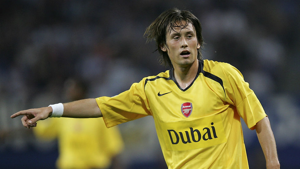 Thumbnail: 2006-07 Tomas Rosicky ‘Dubai’ Away Shirt (L) *See Comments*