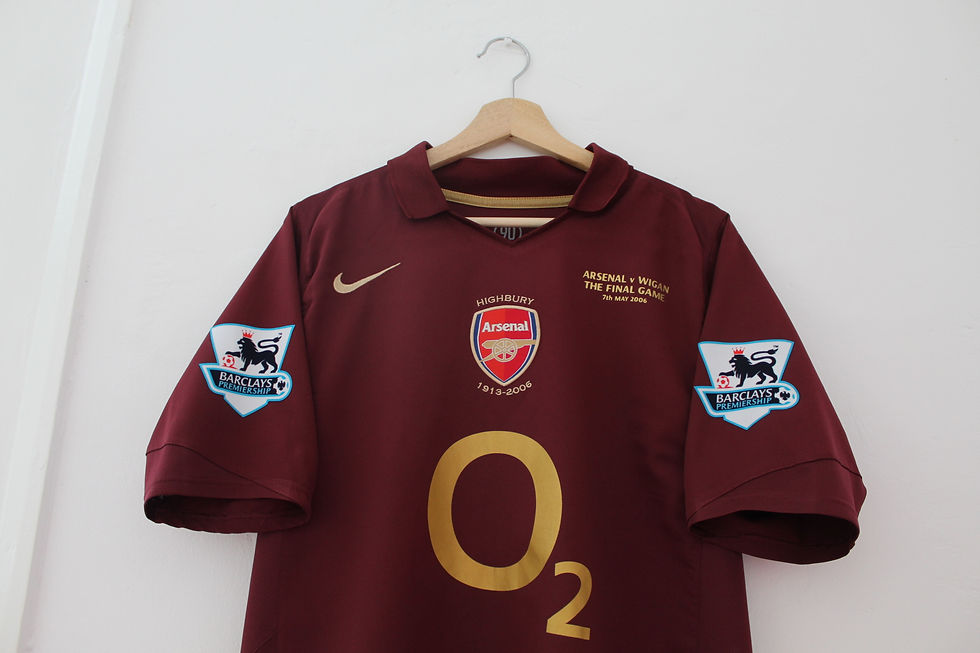 Thumbnail: 2005-06 Dennis Bergkamp Final Game Home Shirt (M) *Mint*
