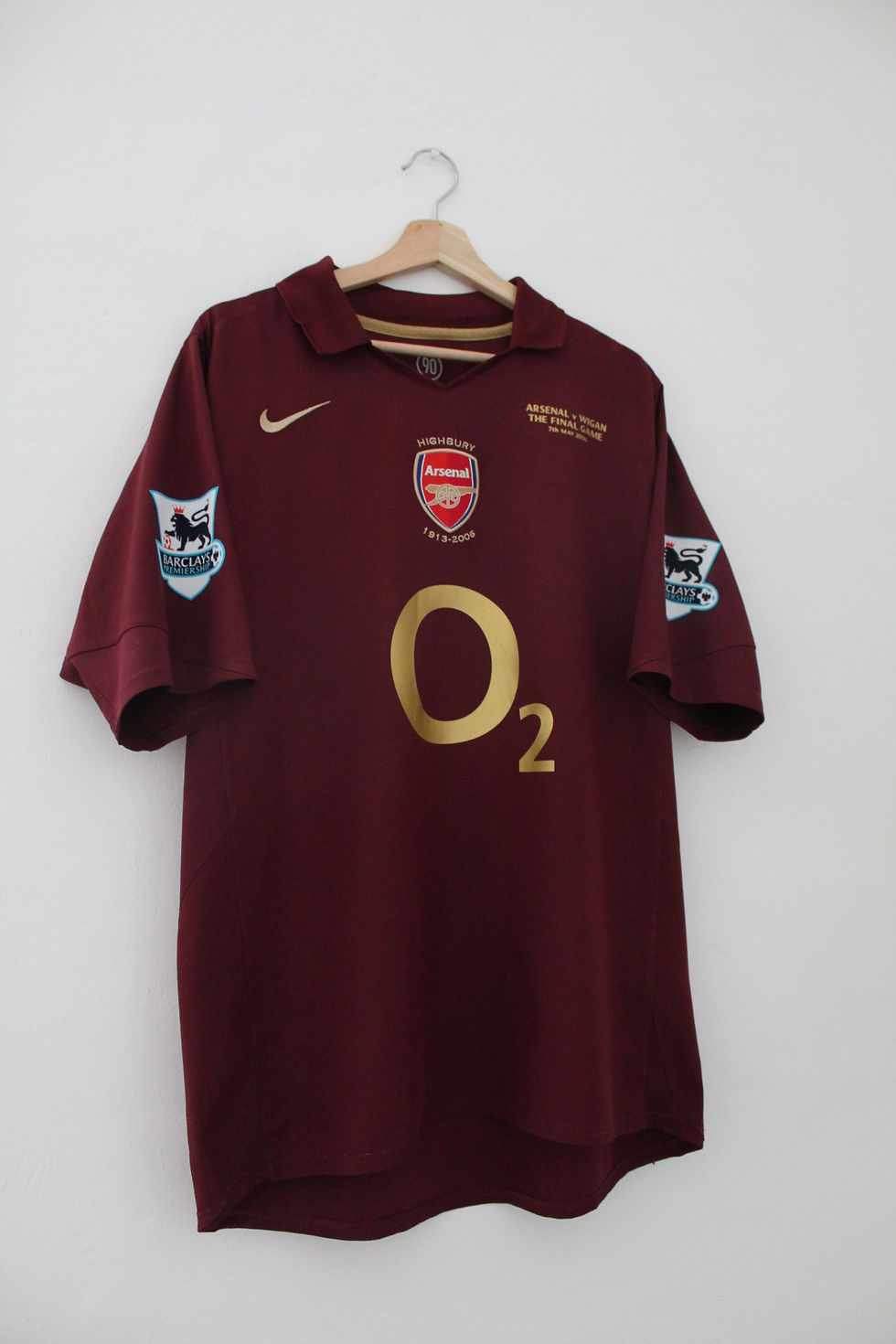 Thumbnail: 2005-06 Thierry Henry Home Shirt (L) *Really Good*