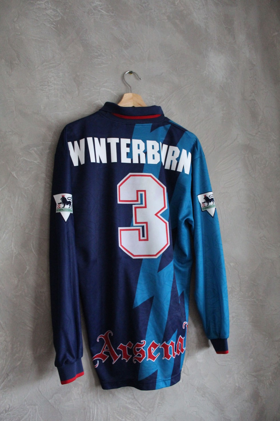 Thumbnail: 1995-97 Nigel Winterburn Arsenal Away Shirt (M)