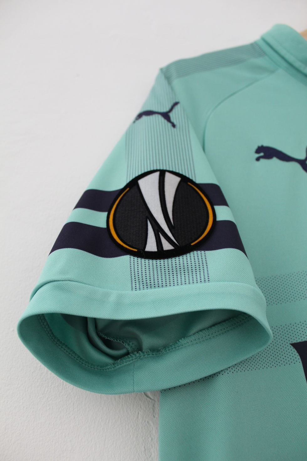 Thumbnail: 2018-19 Pierre E Aubameyang UEL Third Shirt (M) *Excellent*