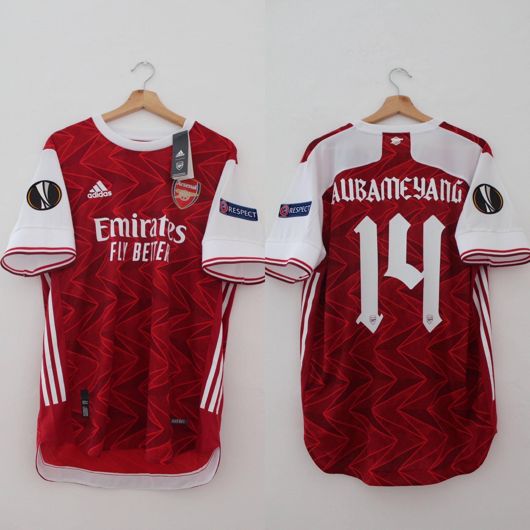 2020-21 Pierre E Aubameyang Europa League Kit-Room Shirt (8/ L)