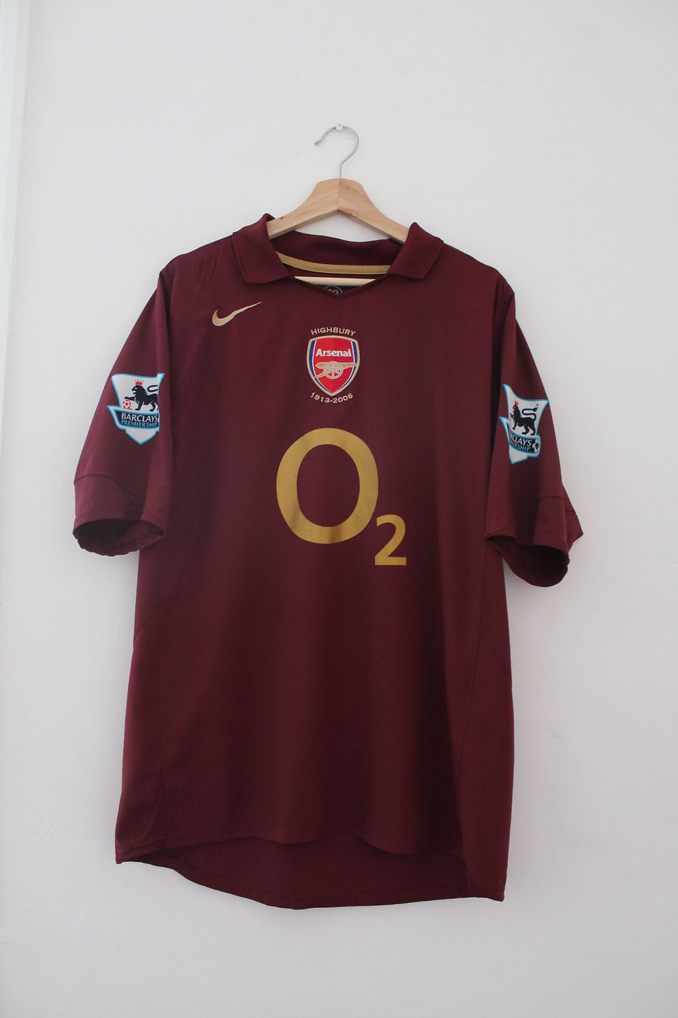 Thumbnail: 2005-06 Thierry Henry Home Shirt (L)