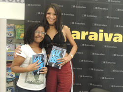 32083158_1932441403432968_13404284380365