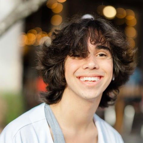 prof pic_edited.jpg