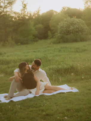 Engagements & Couple Sessions
