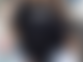 Official Miranda Lambert Wearing Stubb’s Bar B Q Cold Beer Live Music t shirt