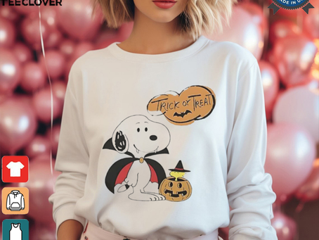 Snoopy Trick Or Treat Dracula Pumpkin Halloween shirt