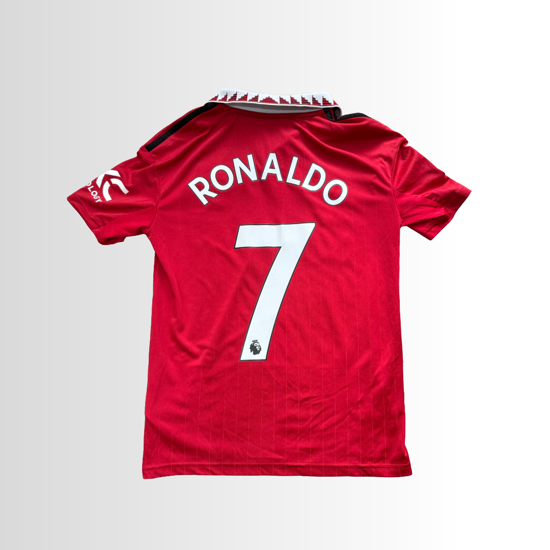 Ronaldo 7 Manchester united 2022/23 Home Youth 13-14 YO - Used