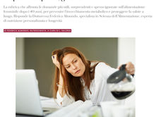 Perché dopo pranzo mi sento esausta. ll legame tra perimenopausa, glicemia e ormoni.