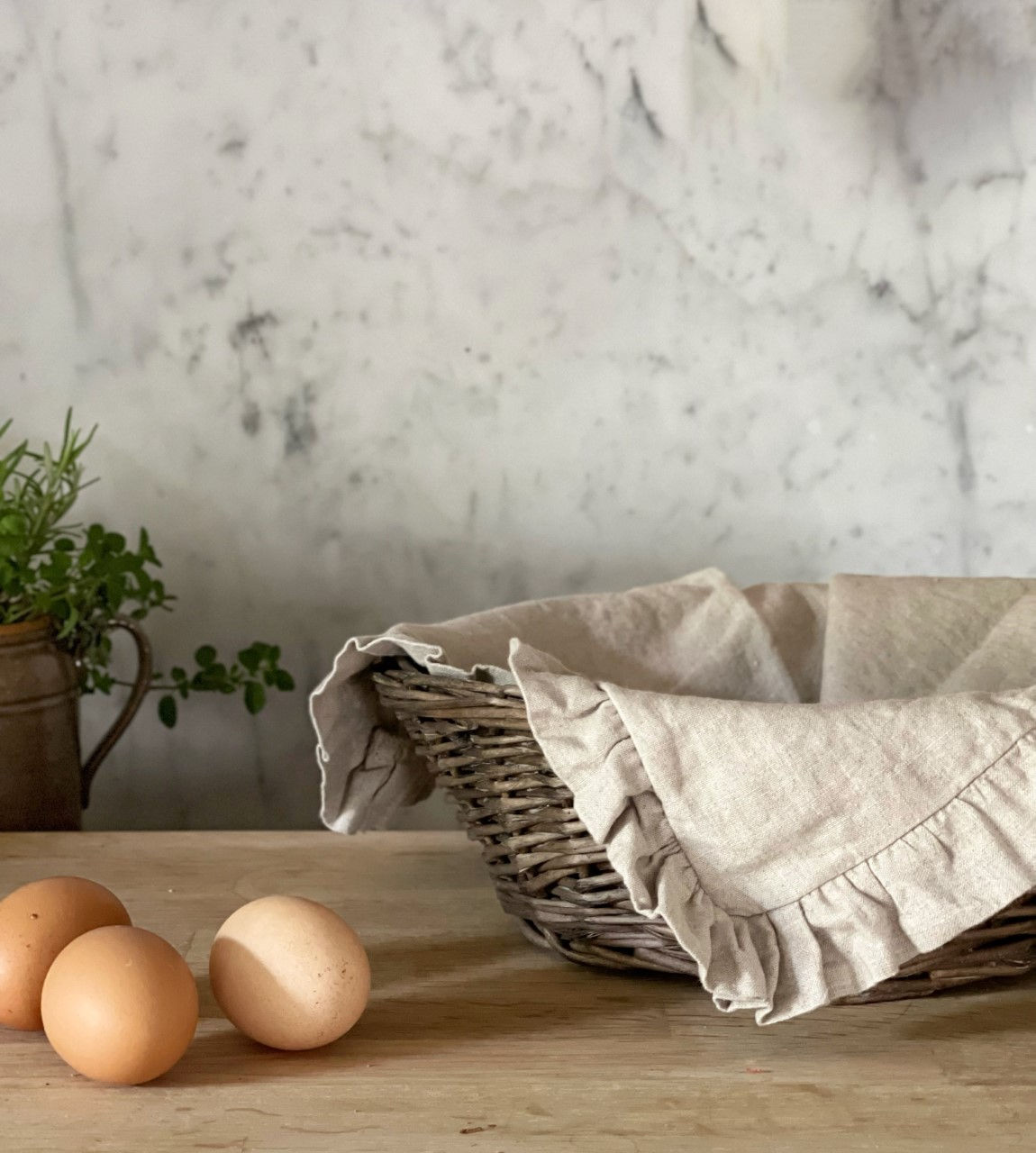 Natural French Linen Ruffled Napkin