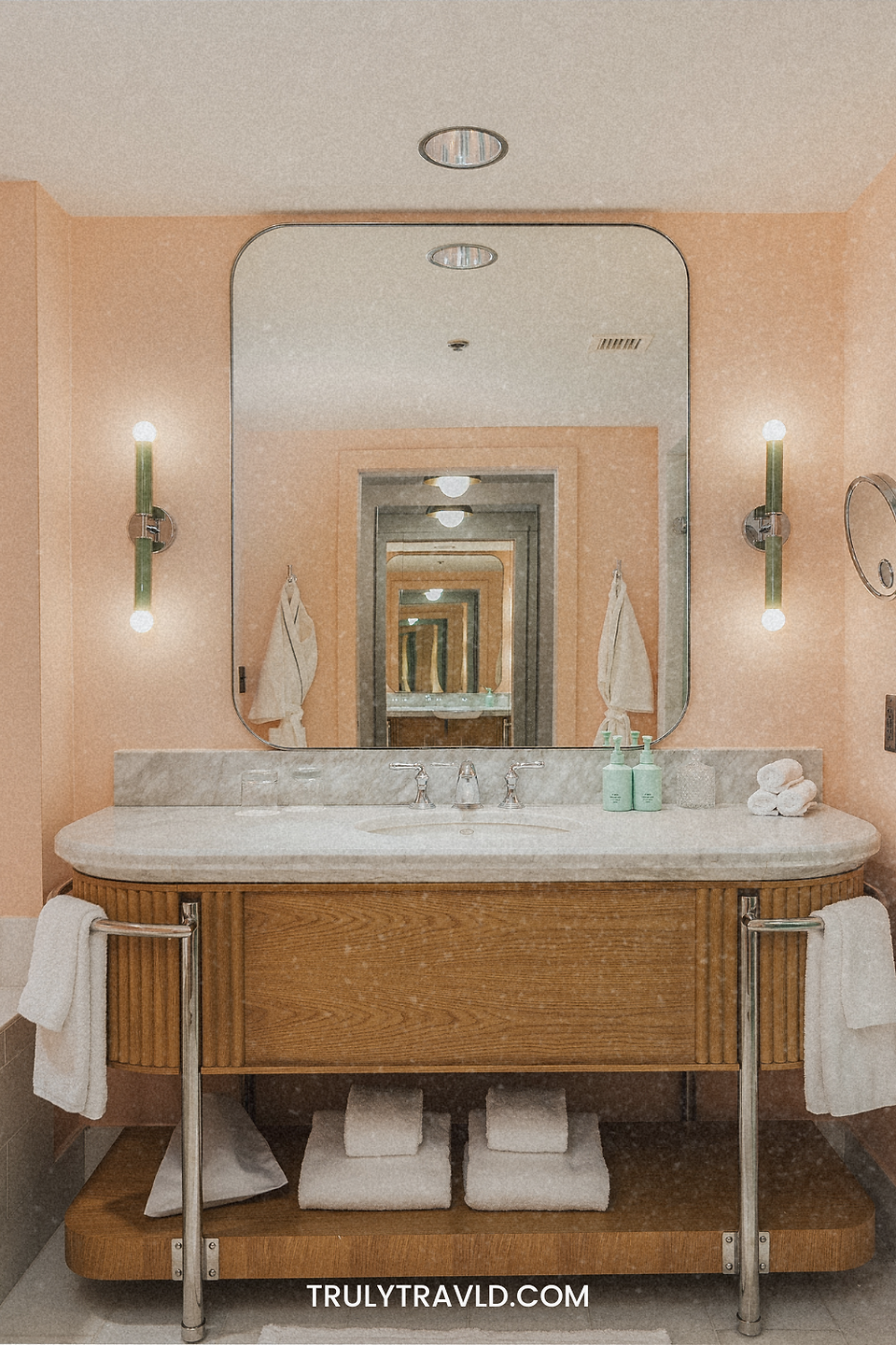 hotel bardo vanity