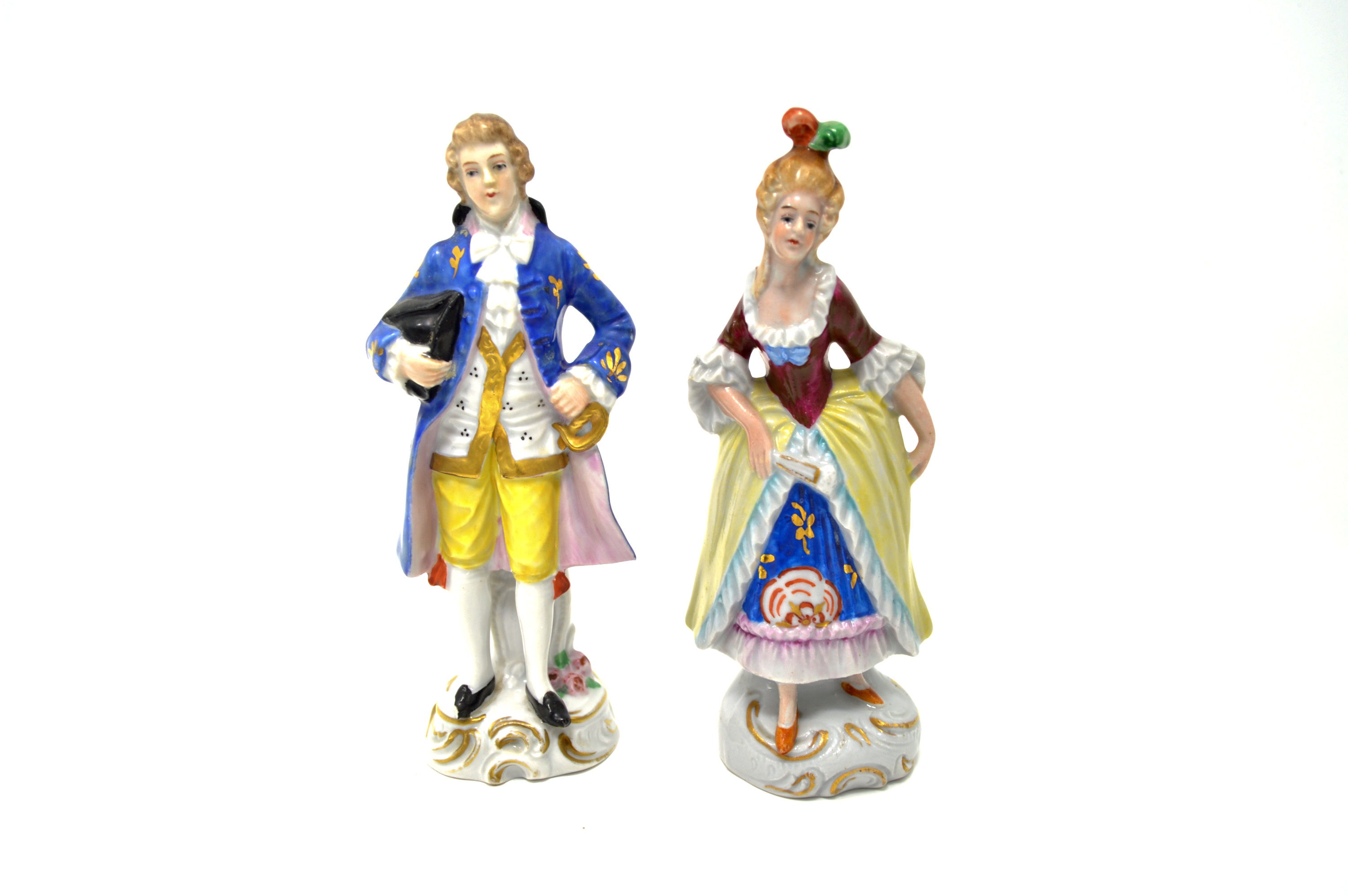 Sitzendorf Couple Figurines, Early 20th Century, Set of 2