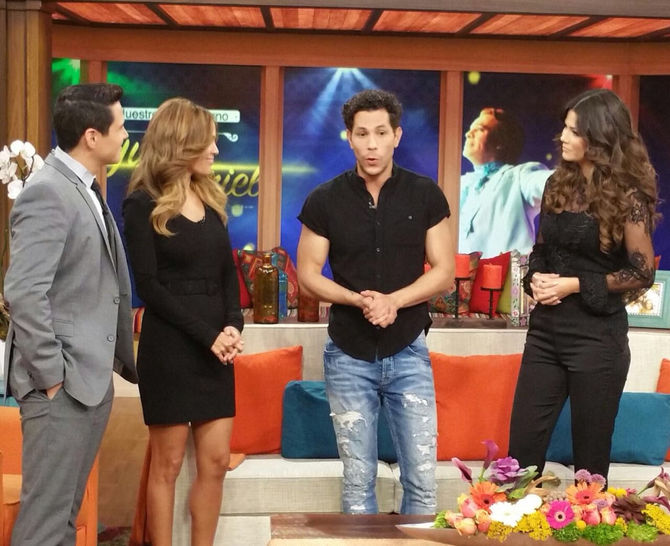 Promocionando Despertar Contigo