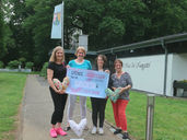 Spendenaktion zugunsten „Herzkissen – Gemeinsam gegen Krebs“