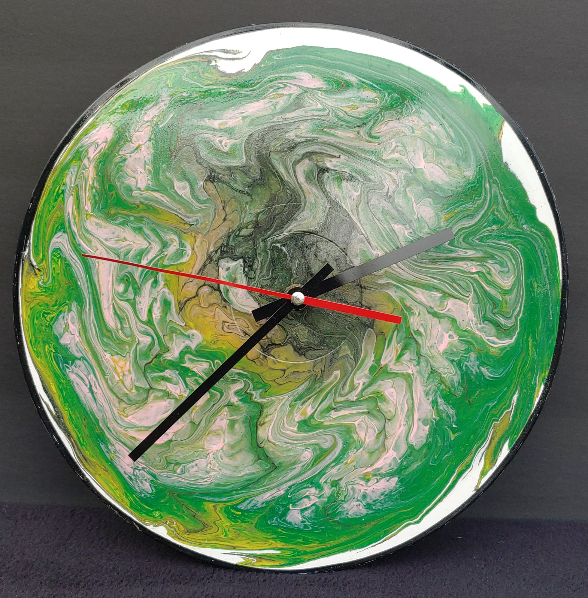 Fluid Art Clock on Vinyl Record