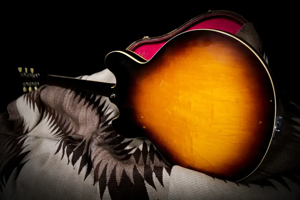 1958 Gibson ES-335 "Sunburst"