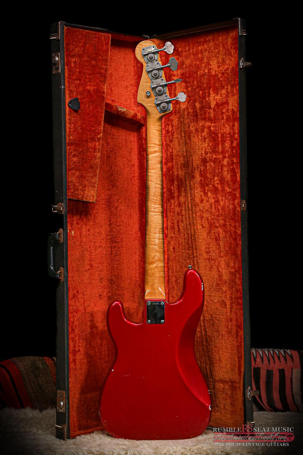 Miniature : 1965 Fender Precision Bass "Candy Apple Red"