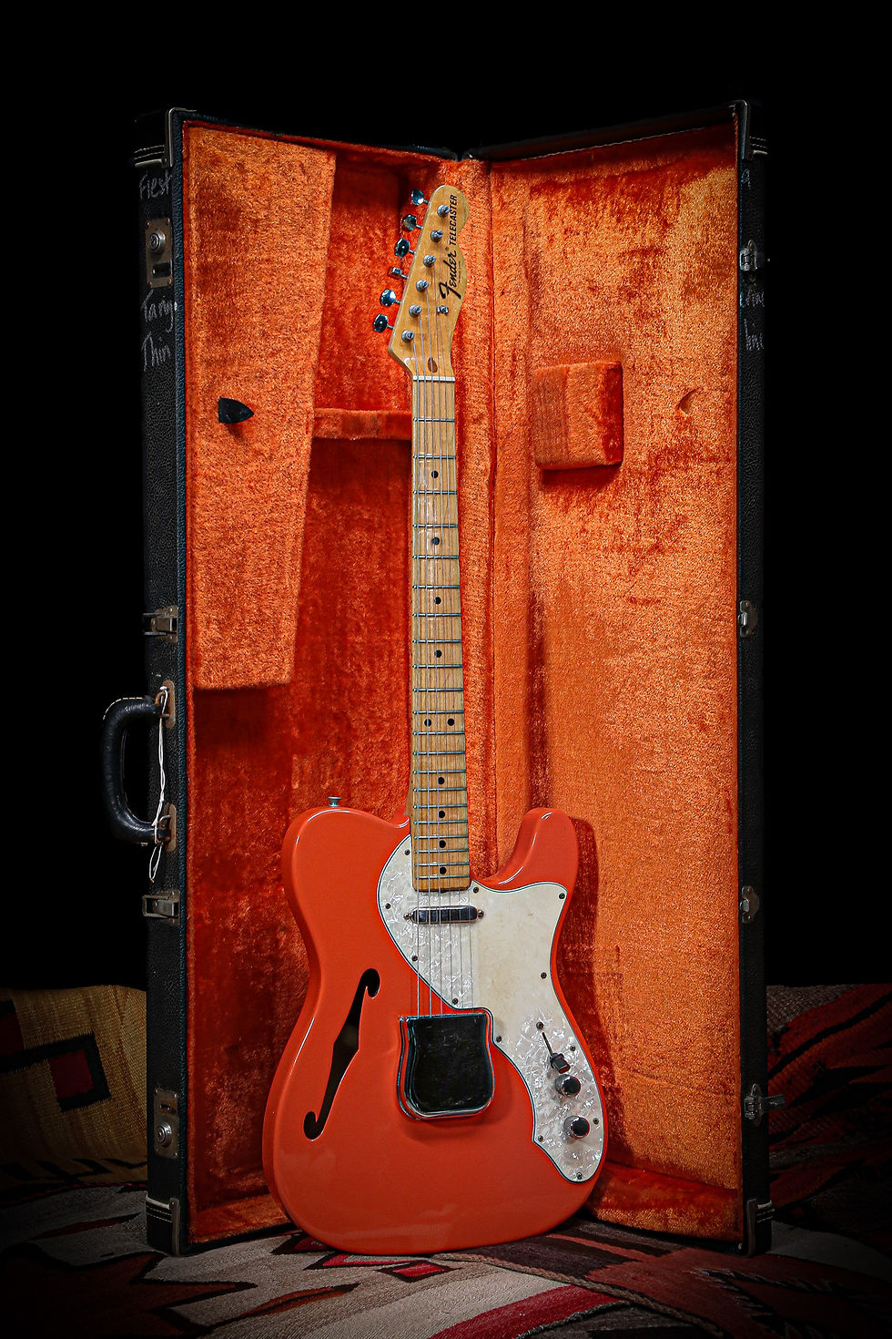 Miniaturbild: 1971 Fender Telecaster Thinline "Salmon"