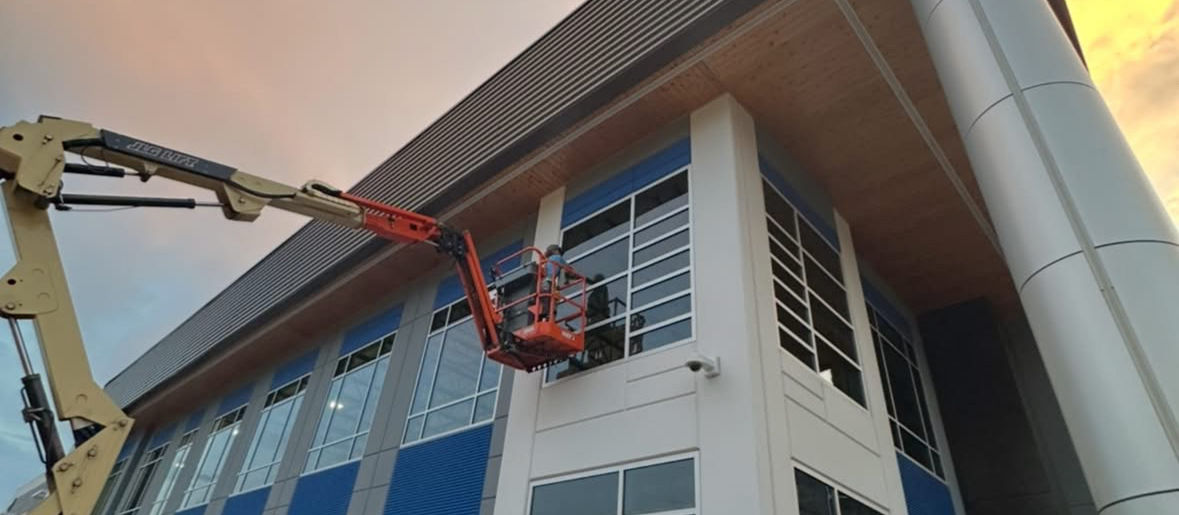 commercial window cleaning