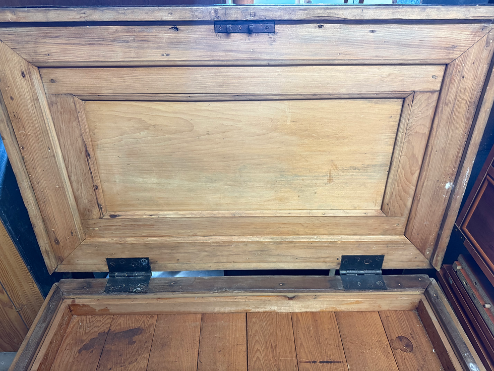 Thumbnail: Solid Victorian Pine Tool Chest / Blanket Box