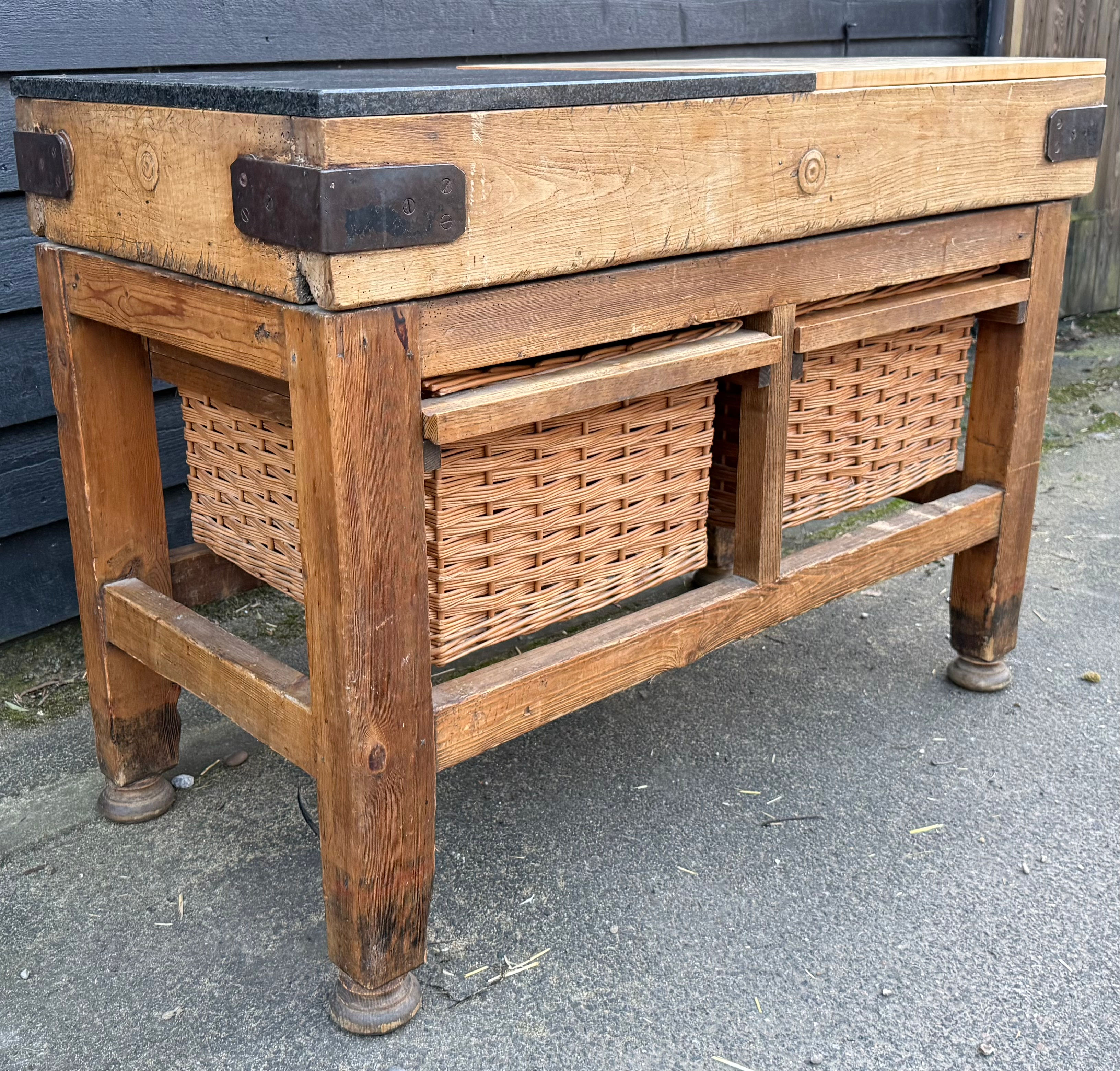 Rustic Victorian Butchers Block Kitchen Island With Baskets