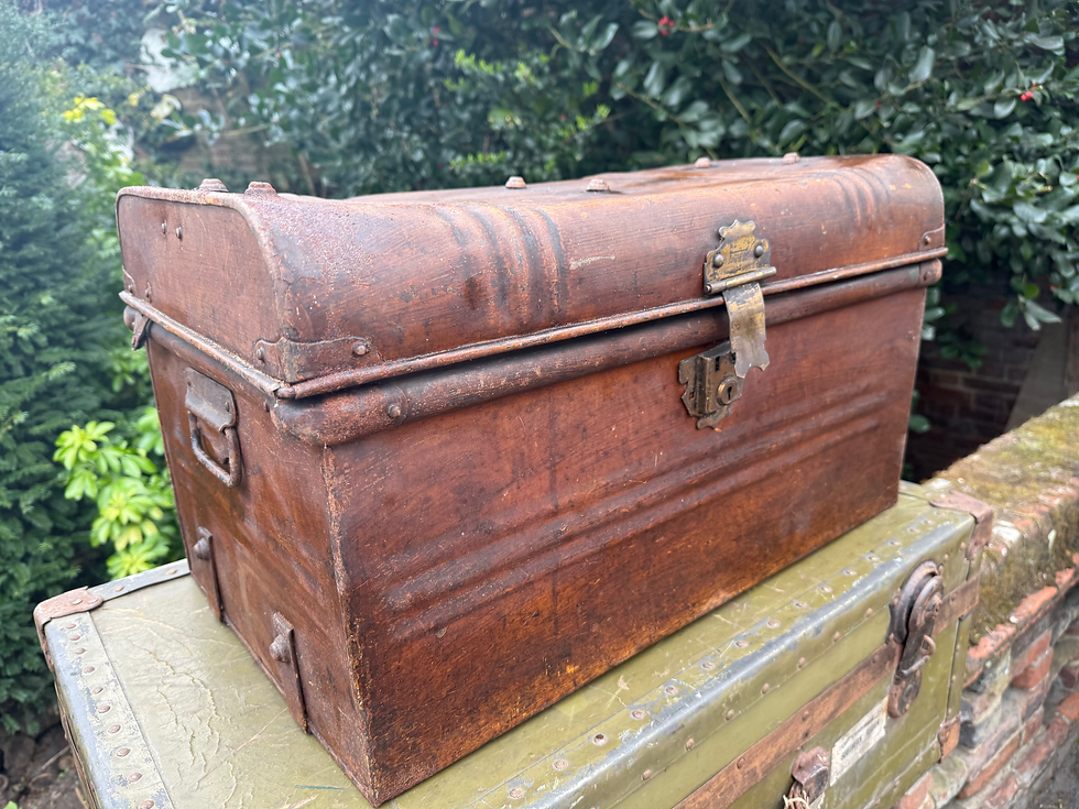 Thumbnail: Victorian Tin Trunk